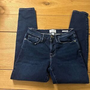 Frame le skinny de Jeanne crop 28